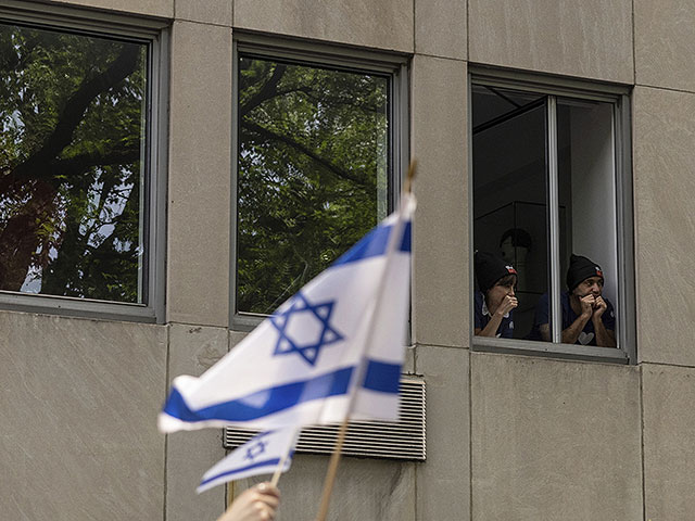 Israel Day парад в Нью-Йорке под лозунгом "Bring them home now". Фоторепортаж