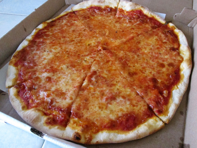 Употребление готовой пиццы на ужин повышает риск развития деменции у людей старше 50 лет