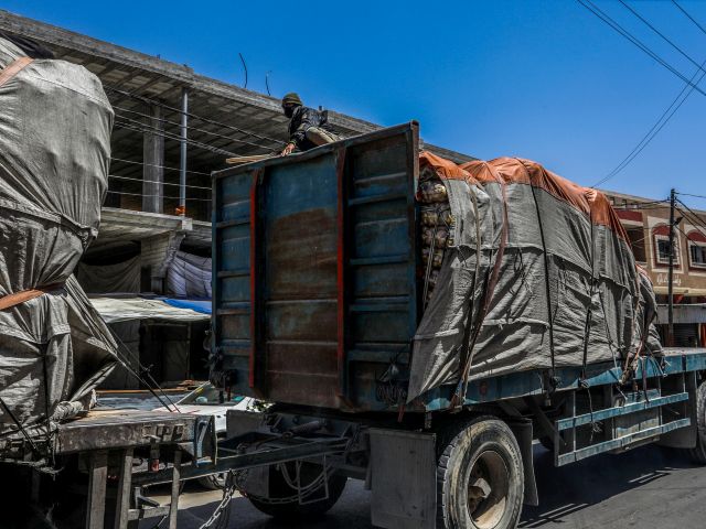 ЦАХАЛ увеличивает гуманитарную помощь Газе, заявлено о ежедневных локальных тактических паузах