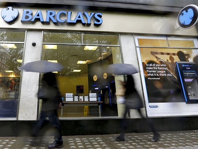 Банк Barclays вынудили приостановить спонсорство британских фестивалей из-за связей с Израилем