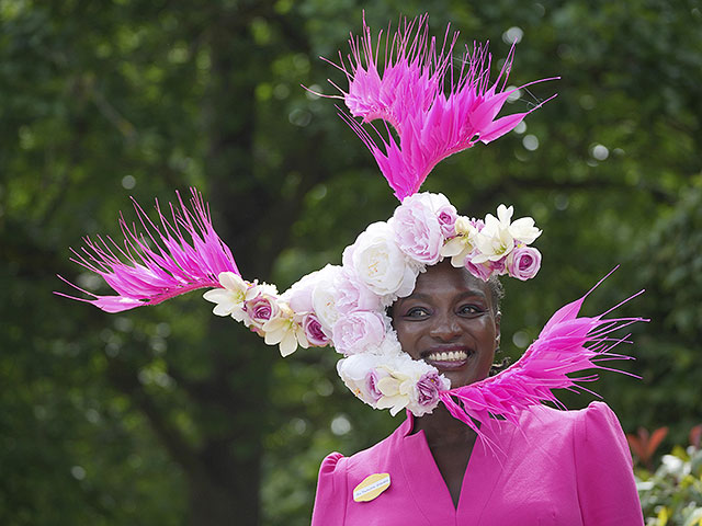 Скачки Royal Ascot: лучшие шляпки королевства. Фоторепортаж