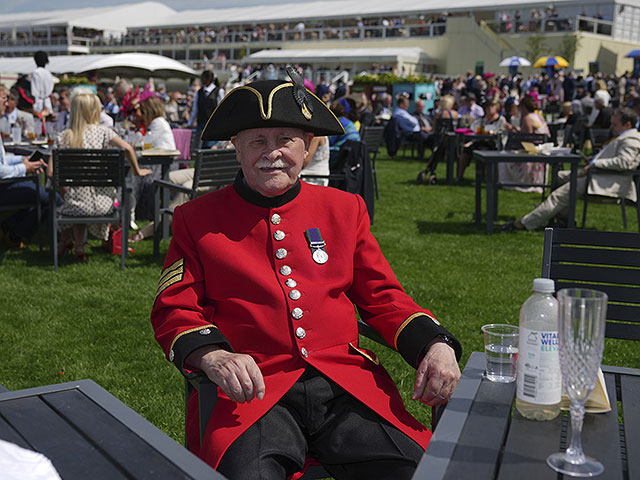 Скачки Royal Ascot: лучшие шляпки королевства. Фоторепортаж