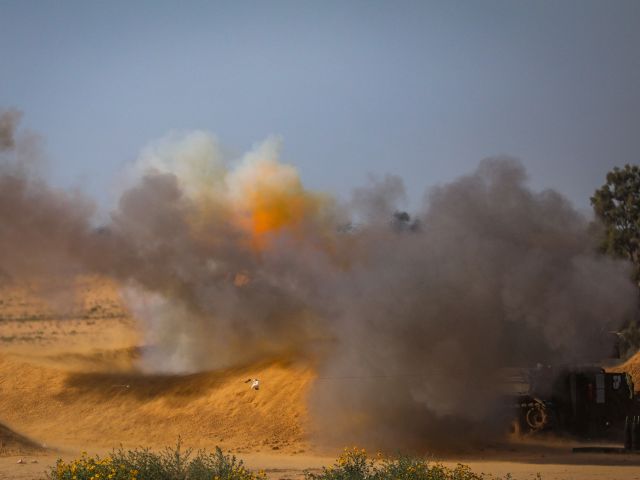 "Аль-Манар": артиллерия ЦАХАЛа обстреливает цели на юге Ливана