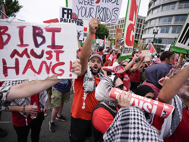 Demonstrations in Washington, Tel Aviv as Netanyahu addresses Congress