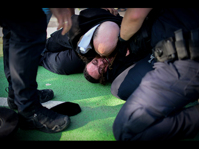 Протест харедим в Тель а-Шомере против призыва в ЦАХАЛ. Фоторепортаж