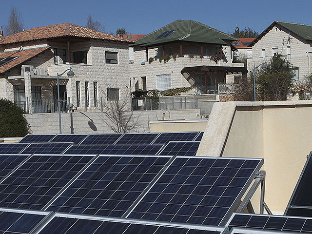 Electricity management will facilitate the connection of low-power photovoltaic cells to the grid