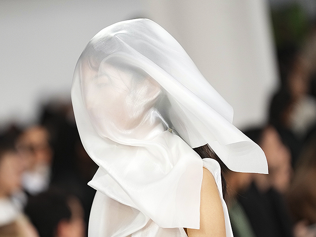 Коллекция Issey Miyake