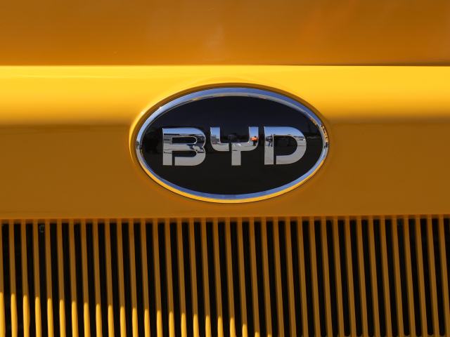 BYD отзывает 96 тысяч электромобилей в связи с угрозой возгорания