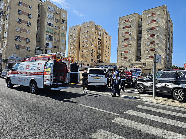 В результате массированного обстрела ранена женщина