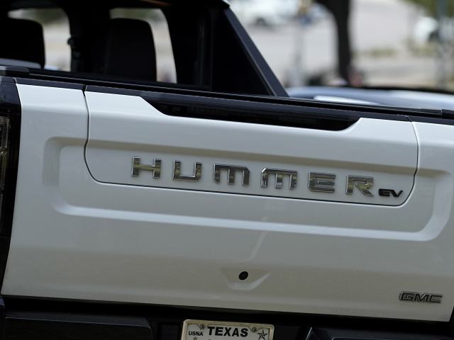 Налоговое управление не разрешит бизнесам списывать расходы на Hummer