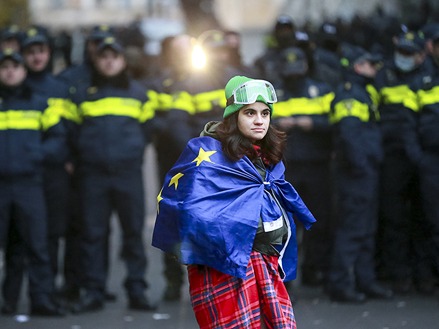 Протест оппозиции в Тбилиси. Фоторепортаж