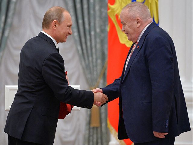 В возрасте 89 лет умер российский академик Евгений Велихов