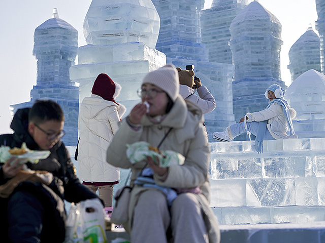 Фестиваль ледовых скульптур в Харбине. Фоторепортаж