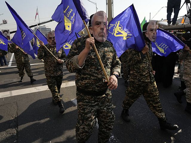 КСИР поздравил ХАМАС, заявив о "великой победе Палестины"
