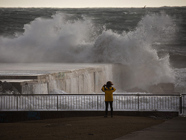 Northern UK is on red alert due to Storm Eowyn