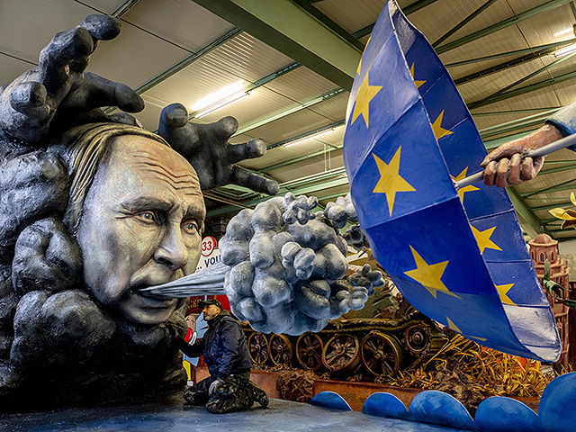 The European Union extended the action of anti -Russian sanctions for six months