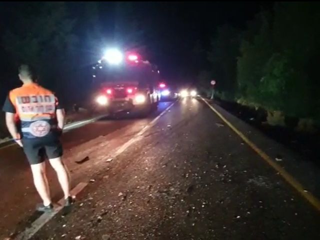 На 6-м шоссе под колесами автомобиля погиб дорожный рабочий