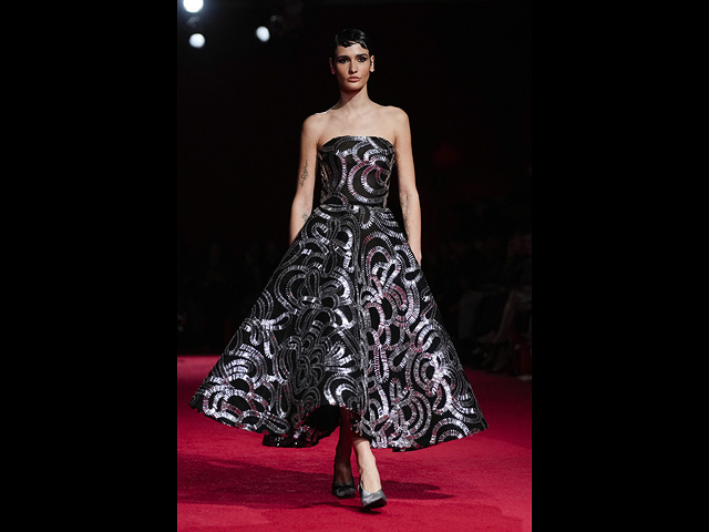 Новая коллекция Christian Siriano в Нью-Йорке. Фоторепортаж