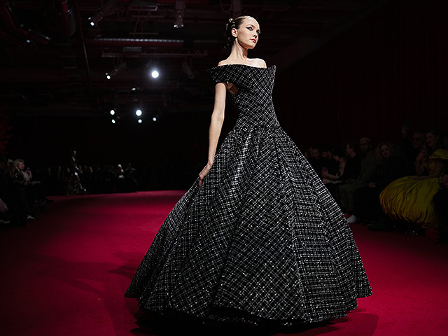 Новая коллекция Christian Siriano в Нью-Йорке. Фоторепортаж