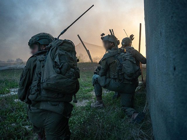 "Аль-Джазира": к востоку от города Газа израильскими военными застрелен житель сектора
