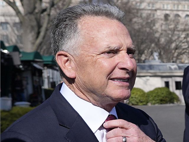 Стива Виткофф - спецпредставитель президента США Дональда Трампа на Ближнем Востоке