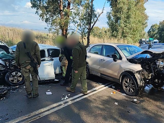 ДТП недалеко от границы с Сирией, один из пострадавших в тяжелом состоянии
