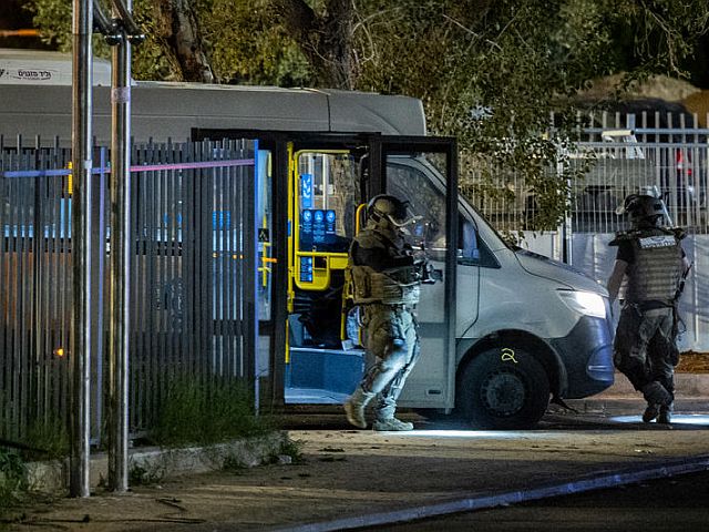 Взрывы в автобусах в центре Израиля: предотвращен масштабный теракт. Фоторепортаж
