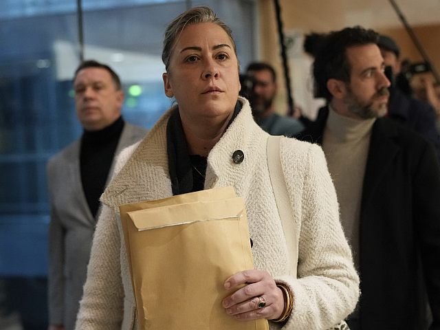 Дочь Даниэля Пелико обвинила его в многолетнем сексуализированном насилии