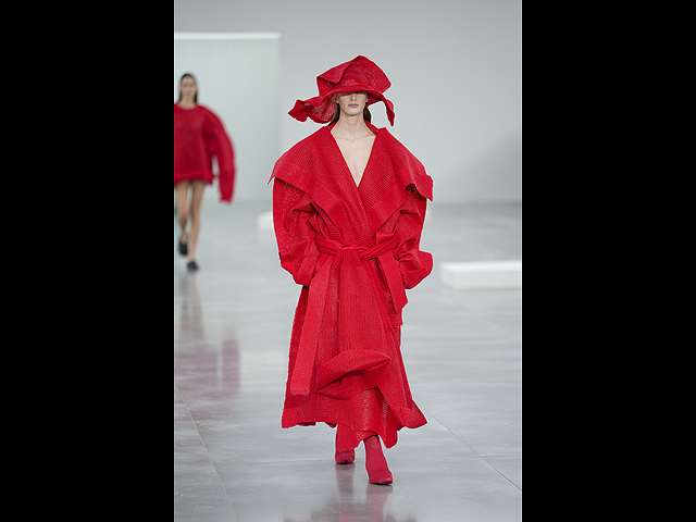 Коллекция Issey Miyake