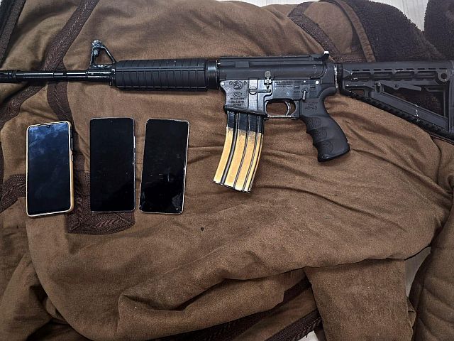 При обыске в машине в Иудее у жителей ПА была конфискована винтовка М16
