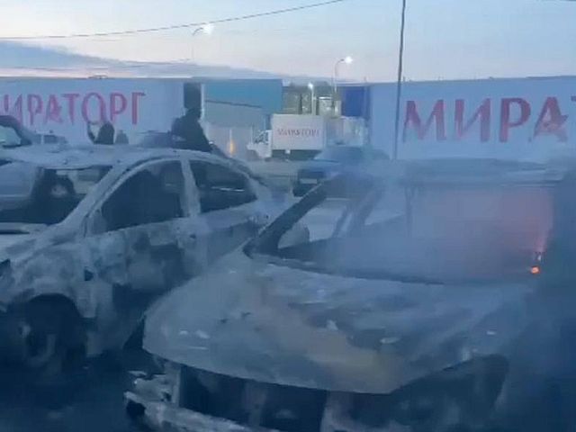 Власти РФ заявляют о жертвах в результате массированной атаки БПЛА на Москву