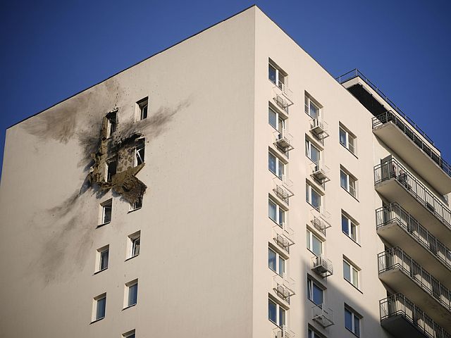 Последствия беспрецедентной атаки БПЛА на Москву. Фоторепортаж
