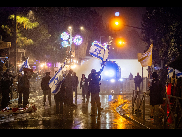 Протесты против увольнения главы ШАБАКа. Фоторепортаж из Иерусалима