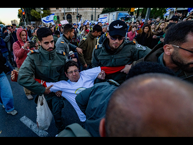 Протесты против увольнения главы ШАБАКа. Фоторепортаж из Иерусалима