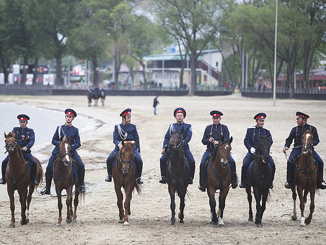 Petersburg Cossacks want to return Donald Trump Chin Esaul