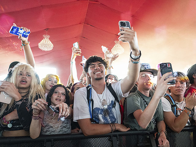 Coachella 2025: фестиваль музыки в Калифорнии. Фоторепортаж