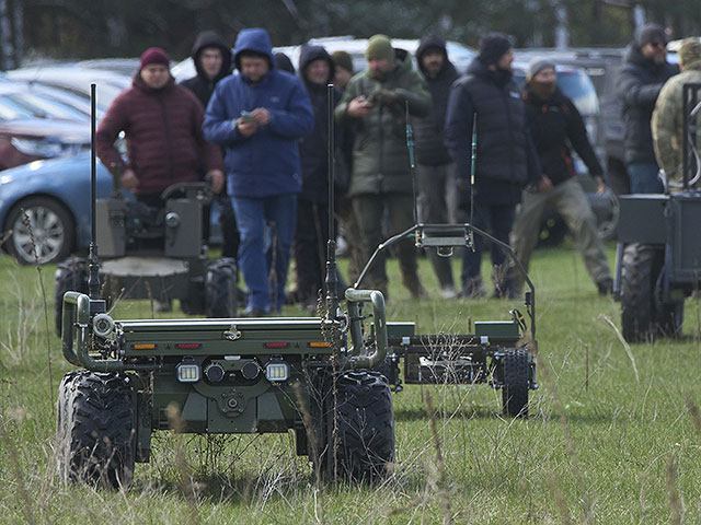 Беспилотная военная техника Украины: полевая выставка. Фоторепортаж