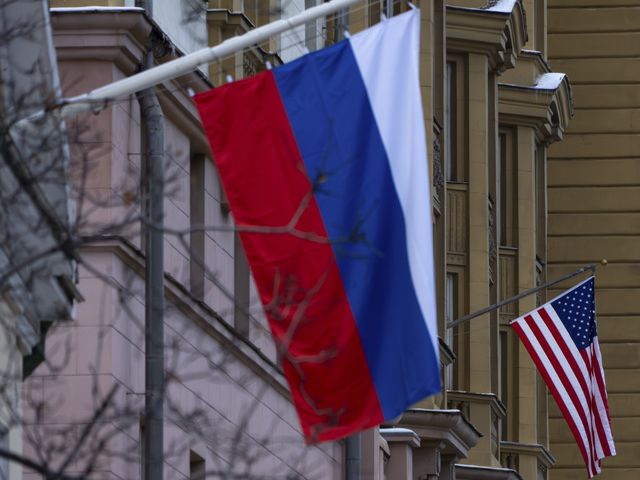 В Стамбуле проходят переговоры представителей США и РФ