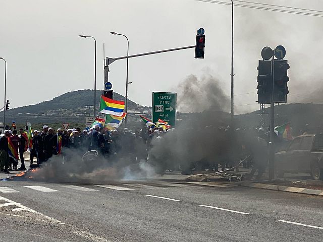 Акции протеста друзов на севере Израиля: они требуют помощи "сирийским братьям"
