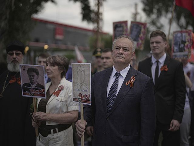 В Бейруте прошло шествие "Бессмертного полка"
