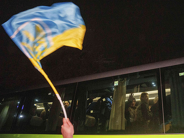 Россия и Украина обменялись военнопленными: 205 на 205