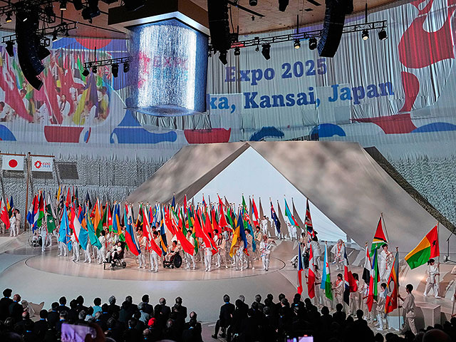 Посетителя допустили на Всемирную выставку Expo 2025 по билету 85-летней давности