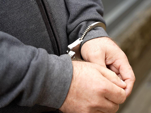 Помощник по уходу из Узбекистана обвиняется в издевательствах над подопечным