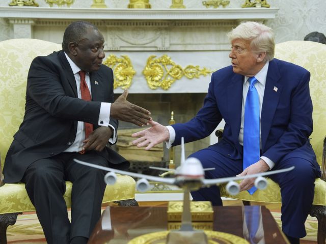 "Как с Зеленским": Трамп устроил президенту ЮАР выволочку в Белом доме
