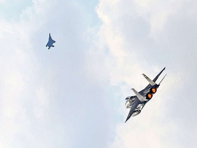 Израильские ВВС работают над перехватом БПЛА, летящих с востока