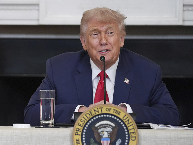 Дональд Трамп: "Если нас атакуют, на Иран будет обрушена вся военная мощь США"