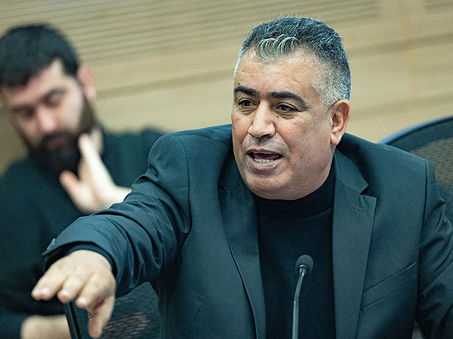 Ротация в ХАДАШ-ТААЛ: депутат Атауна покидает Кнессет