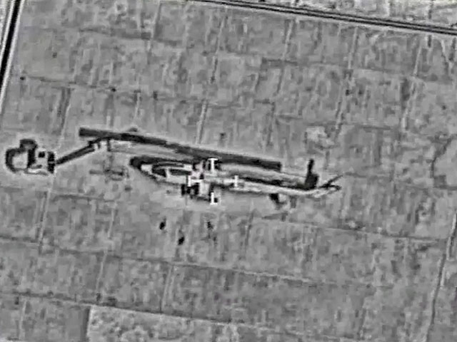 ЦАХАЛ опубликовал видео уничтожения трех ударных вертолетов на авиабазе в Керманшахе