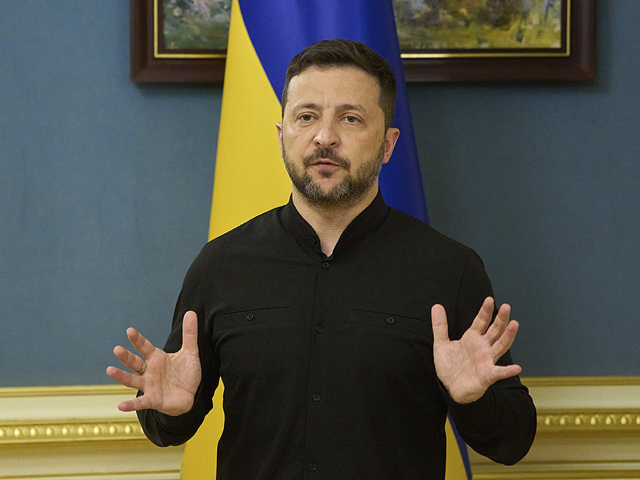 "Блестящий результат": Зеленский впервые прокомментировал атаку на российские аэродромы