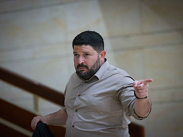 Замминистра Альмог Коэн объявил о выходе их правительства